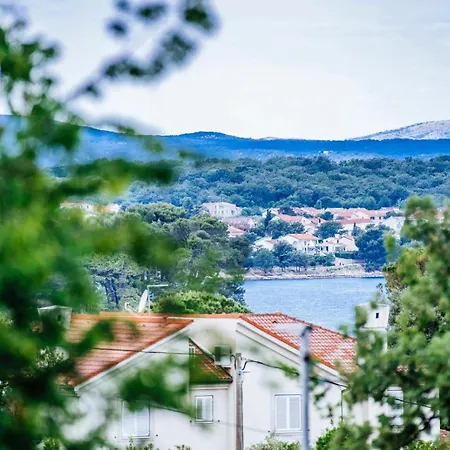 House Serenity With Garden & Bbq In Malinska, Otok Krk Вантачичи
