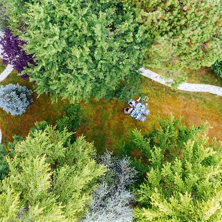 House Serenity With Garden & Bbq In Malinska, Otok Krk Дом отдыха *